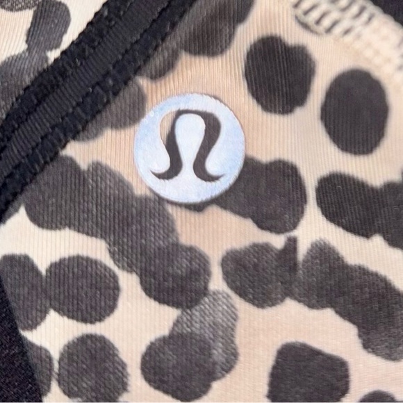 Lululemon Pedal To The Medal 7/8 Tight *Full-On Luxtreme - Size 4 🌟👟 - Picture 8 of 14